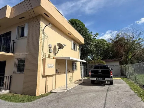 502 SW 13th Avenue Miami FL 33135