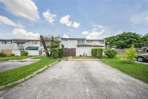 11333 SW 69th Terrace Miami FL 33173