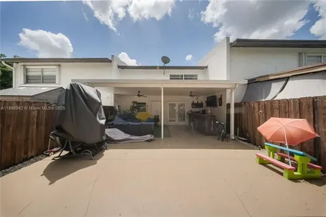11333 SW 69th Terrace Miami FL 33173