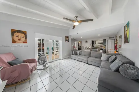 11333 SW 69th Terrace Miami FL 33173