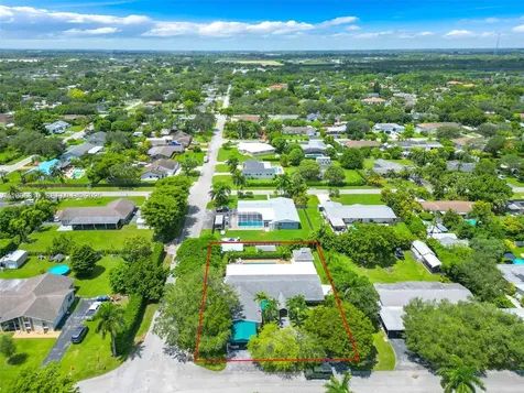 27520 SW 164th Court Homestead FL 33031
