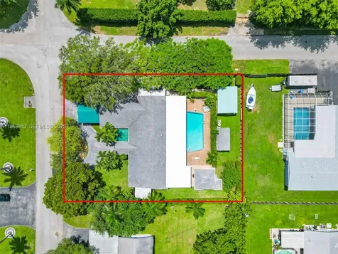 27520 SW 164th Court Homestead FL 33031