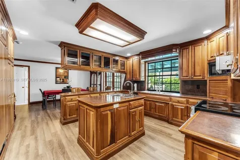 27520 SW 164th Court Homestead FL 33031
