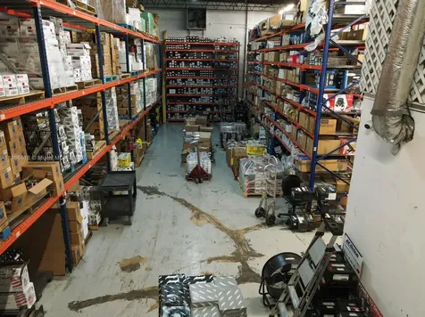 4805 E 10th Avenue Hialeah FL 33013