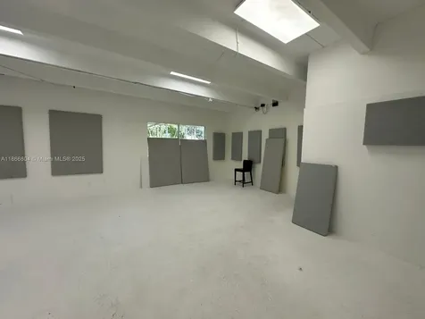 2350 NW 96th Avenue Doral FL 33172