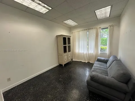 2350 NW 96th Avenue Doral FL 33172