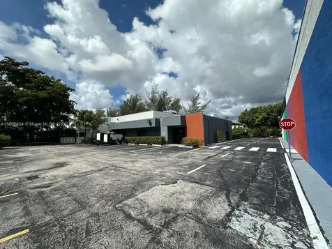 2350 NW 96th Avenue Doral FL 33172