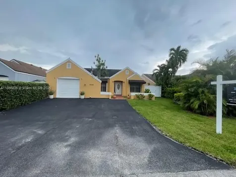 8059 NW 191st Street Hialeah FL 33015
