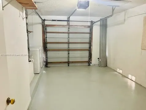 8059 NW 191st Street Hialeah FL 33015
