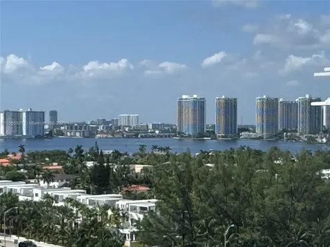 19201 Collins Avenue Sunny Isles Beach FL 33160