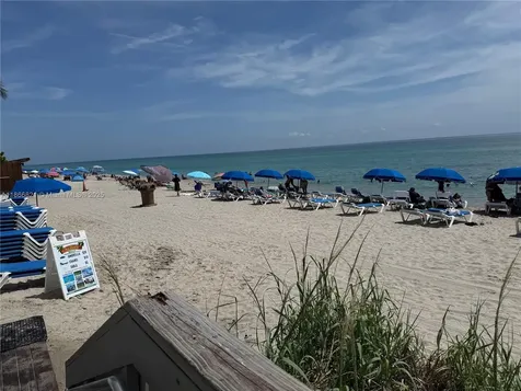 19201 Collins Avenue Sunny Isles Beach FL 33160