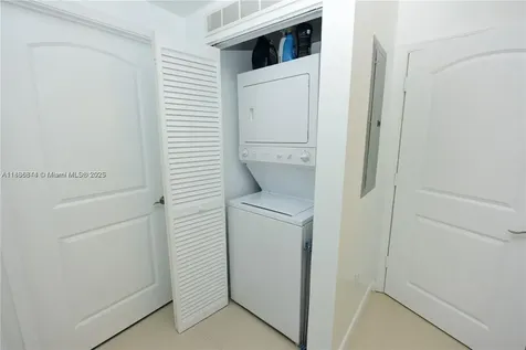 7355 SW 89th Street Miami FL 33156