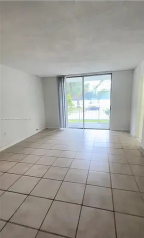498 NW 165th Street Road Miami FL 33169