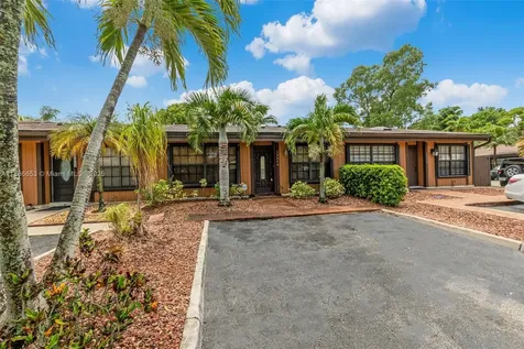 10980 Olive Avenue Pembroke Pines FL 33026