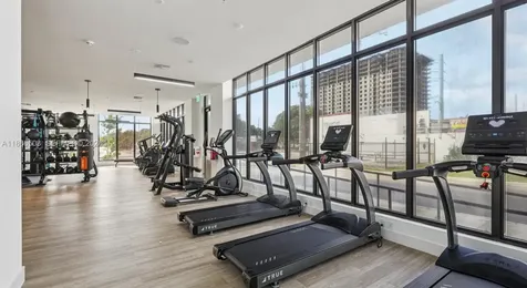 4465 Griffin Road Davie FL 33314