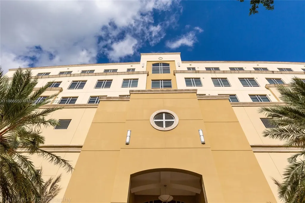 135 San Lorenzo Avenue Coral Gables FL 33146