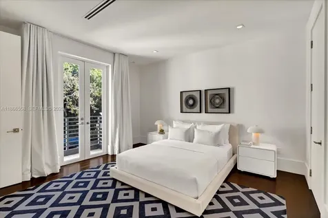 2820 Brickell Avenue Miami FL 33129