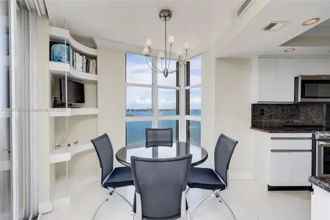 4000 Towerside Terrace Miami FL 33138