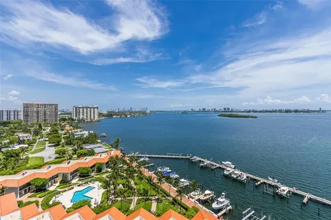 4000 Towerside Terrace Miami FL 33138