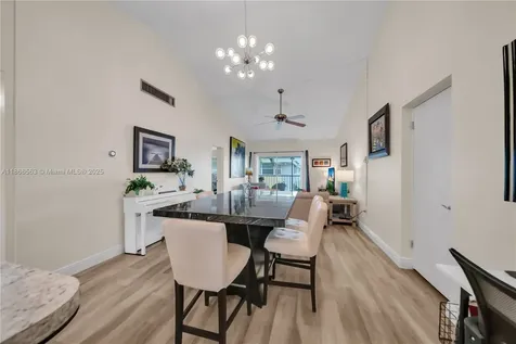 4613 SE 5th Avenue Cape Coral FL 33904