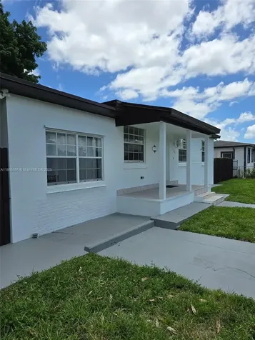 105 E 55th Street Hialeah FL 33013