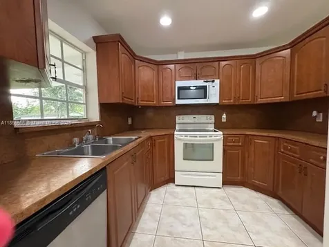 105 E 55th Street Hialeah FL 33013