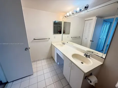 3300 NE 191st Street Aventura FL 33180