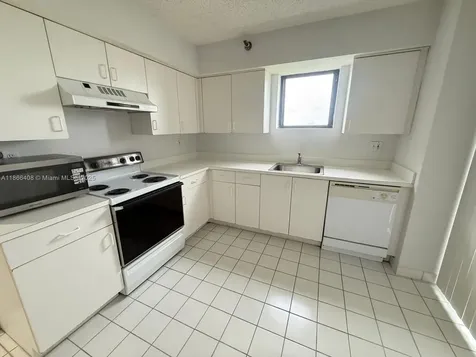 3300 NE 191st Street Aventura FL 33180