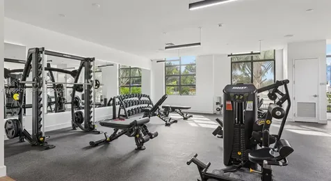4465 Griffin Road Davie FL 33314