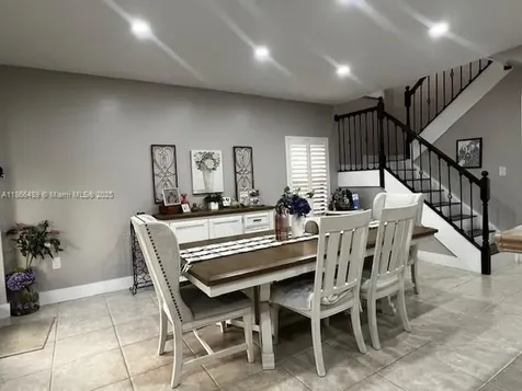16131 SW 79th Terrace Miami FL 33193