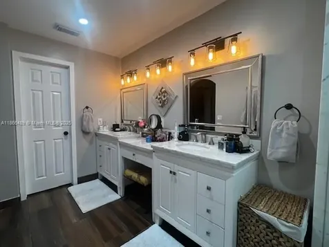16131 SW 79th Terrace Miami FL 33193