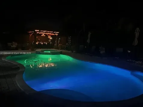 16131 SW 79th Terrace Miami FL 33193