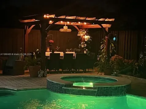 16131 SW 79th Terrace Miami FL 33193