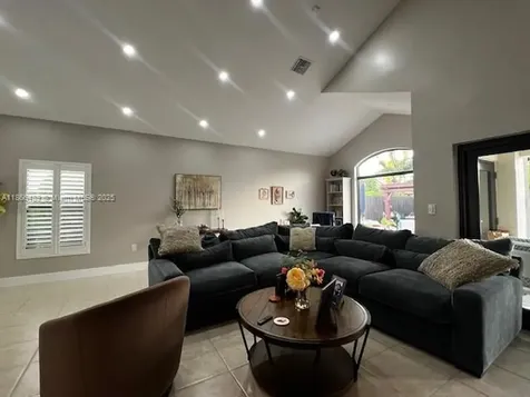 16131 SW 79th Terrace Miami FL 33193