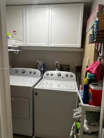 16131 SW 79th Terrace Miami FL 33193