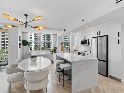 770 Claughton Island Drive Miami FL 33131