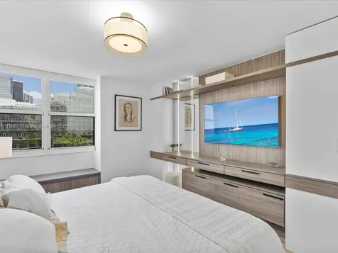 770 Claughton Island Drive Miami FL 33131