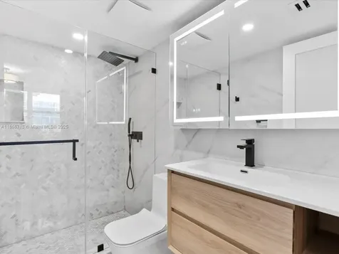 770 Claughton Island Drive Miami FL 33131