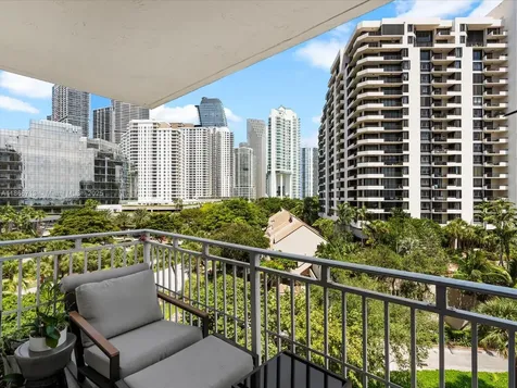 770 Claughton Island Drive Miami FL 33131