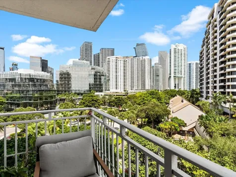 770 Claughton Island Drive Miami FL 33131