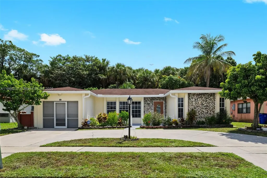 791 SW 49th Terrace Margate FL 33068