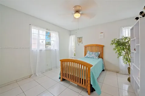 791 SW 49th Terrace Margate FL 33068