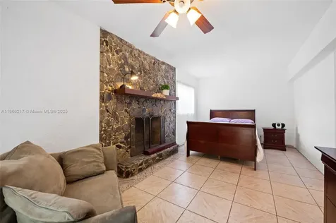 791 SW 49th Terrace Margate FL 33068