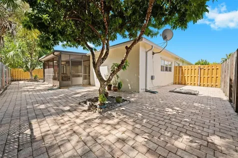 791 SW 49th Terrace Margate FL 33068