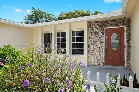 791 SW 49th Terrace Margate FL 33068