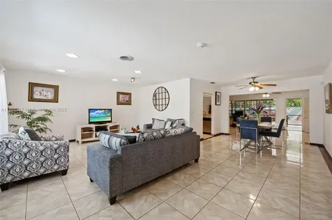 791 SW 49th Terrace Margate FL 33068