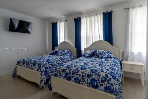2069 S Ocean Drive Hallandale Beach FL 33009