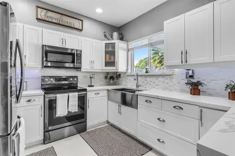 260 SE 32nd Terrace Homestead FL 33033