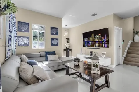 260 SE 32nd Terrace Homestead FL 33033