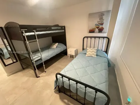 5161 Collins Avenue Miami Beach FL 33140